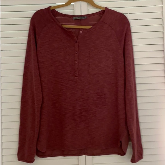 prana hensley henley